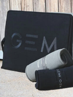 Tapis Nomade Pour Chien 60x80 GEM 8 Tapis Nomade Pour Chien 60x80 GEM -Nature Dog Promos Boutique tapis nomade pour chien 60x80 gem habitat chien 3